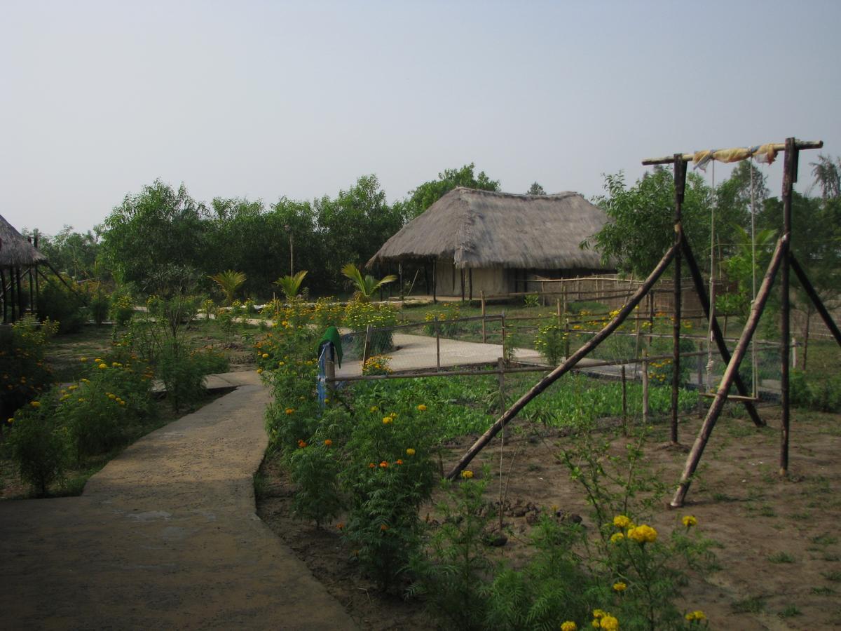 Estuarine Village Resort Sātabhāya 外观 照片