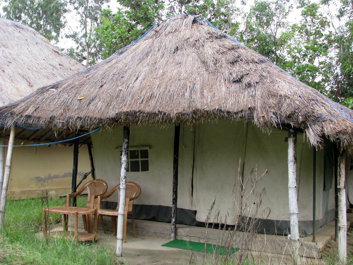 Estuarine Village Resort Sātabhāya 外观 照片