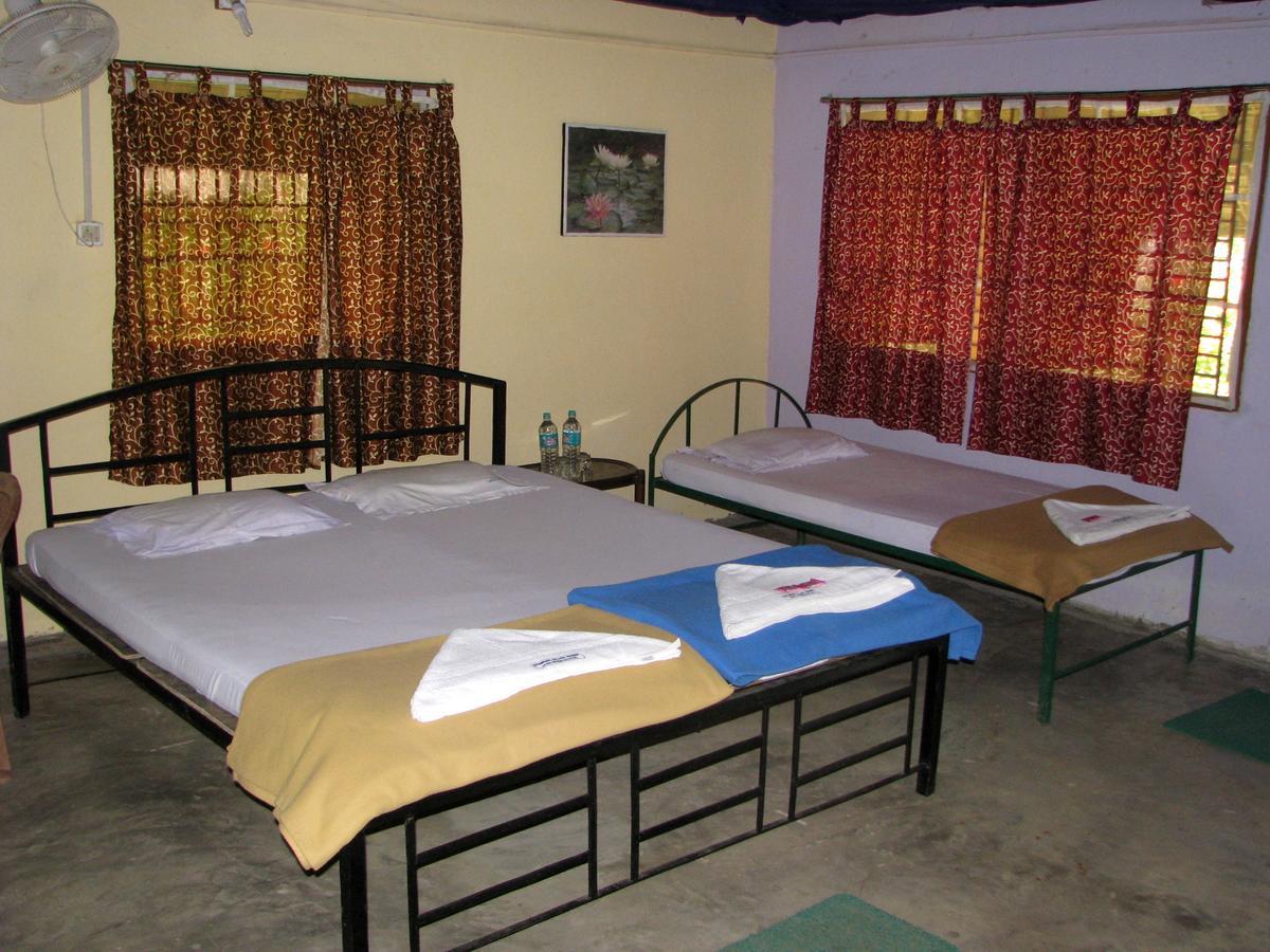 Estuarine Village Resort Sātabhāya 外观 照片