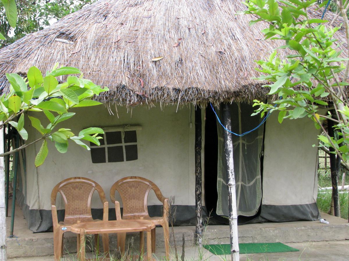 Estuarine Village Resort Sātabhāya 外观 照片