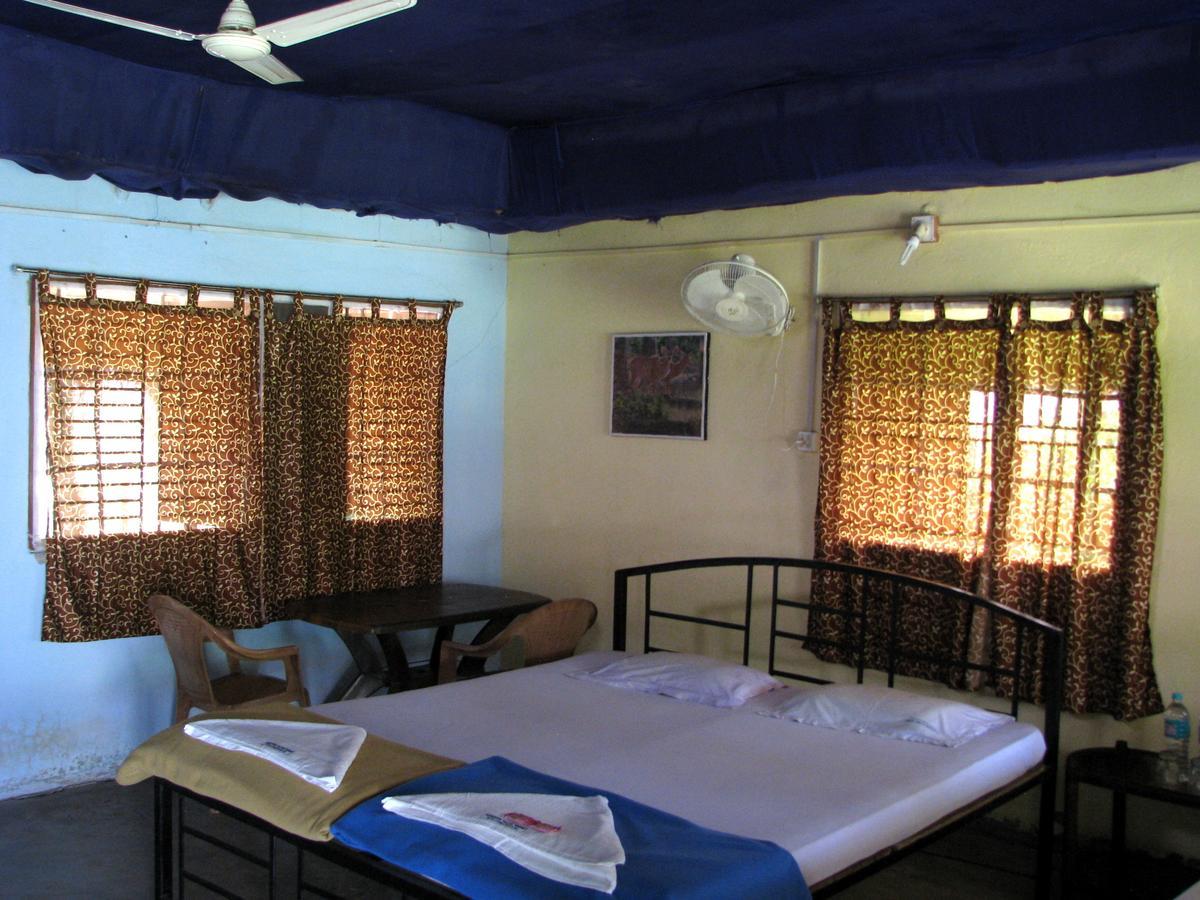 Estuarine Village Resort Sātabhāya 外观 照片